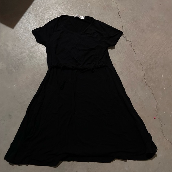 Latched Mama nursing dress - Picture 2 of 2